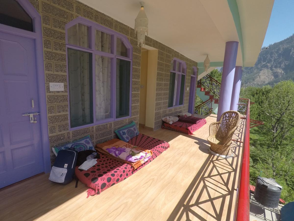 One Light Hostel Manāli Exterior foto